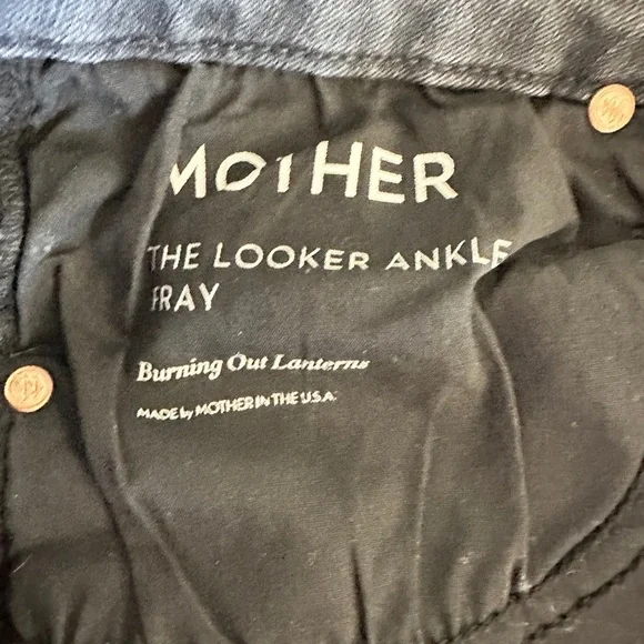 MOTHER Denim The Looker Ankle Fray Jean - Picture 7 of 12